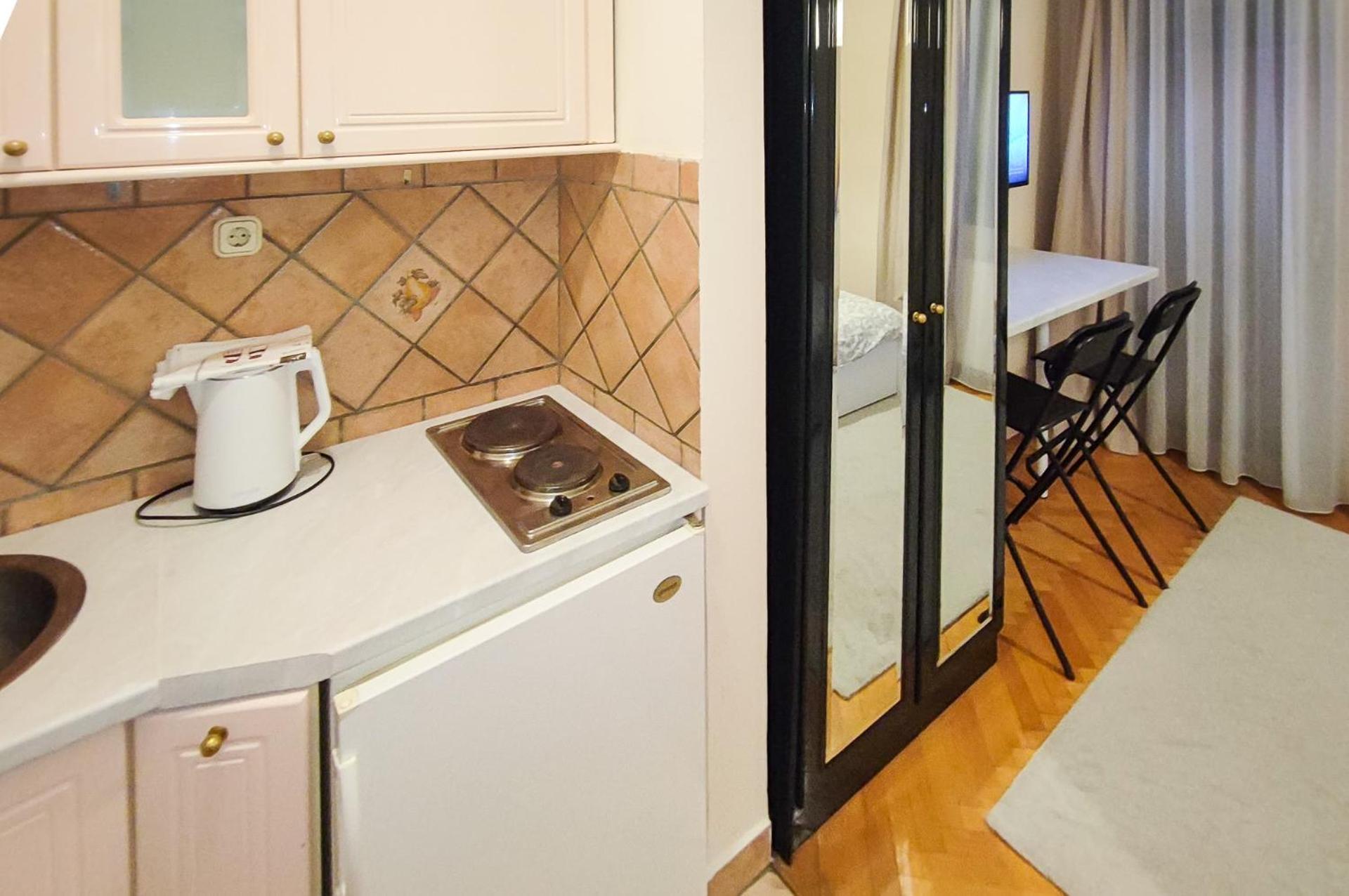 Filinhome Masarikova Studio 8 Novi Sad Buitenkant foto
